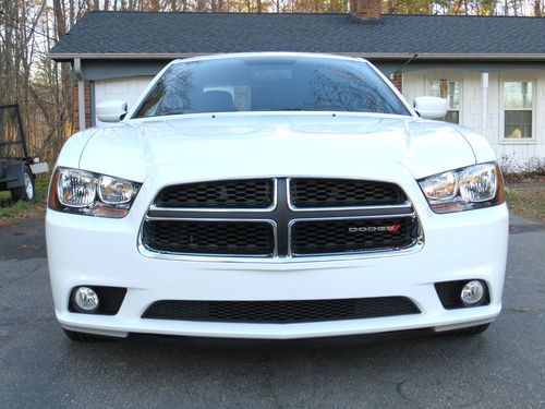 2012 dodge charger sxt sport chrome package