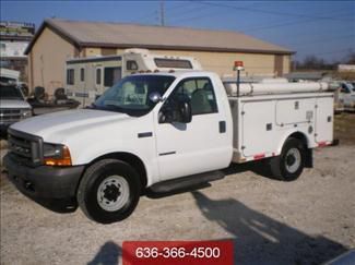 2002 white xl 7.3 powerstroke diesel 1 owner utility service fiberglass bed lqqk