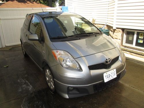 2009 toyota yaris s hatchback 2-door 1.5l