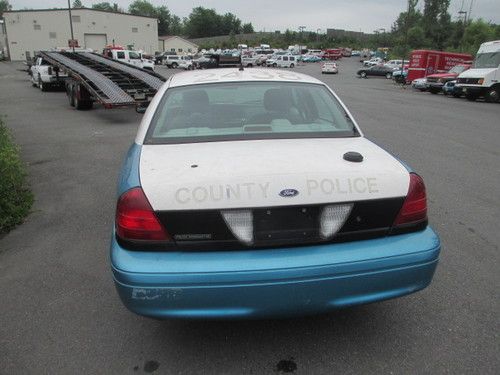 2004 ford crown victoria ex police car interceptor package govt. surplus-va.