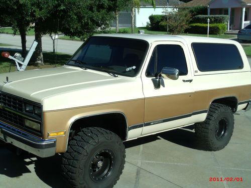 1989 chevrolet blazer scottsdale sport utility 2-door 5.7l