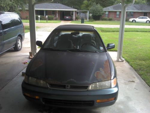 1996 honda accord dx sedan 4-door 2.2l