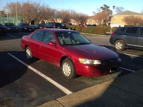 1997 toyota camry le sedan 4-door 2.2l