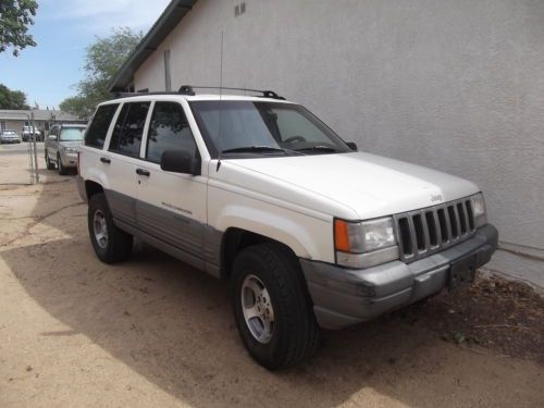 1997 jeep grand cherokee laredo sport utility 4-door 4.0l