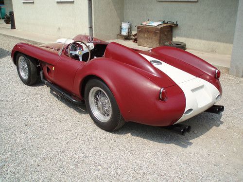 250 barchetta colour maserati red