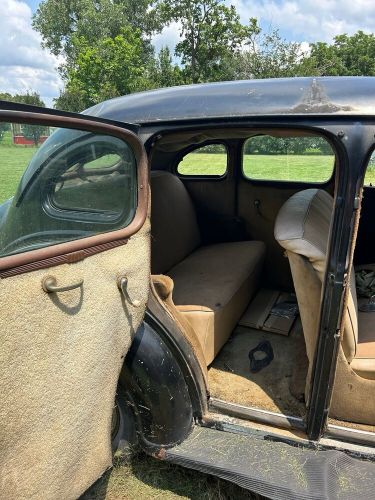 1939 plymouth deluxe