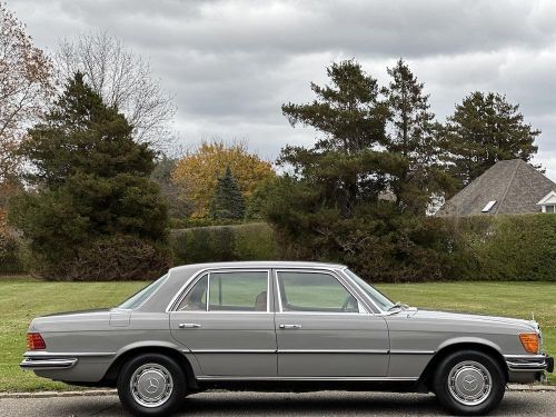 1973 mercedes-benz 400-series sedan