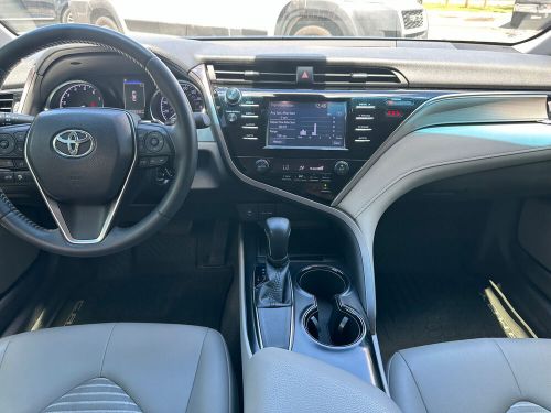 2018 toyota camry se auto (natl)