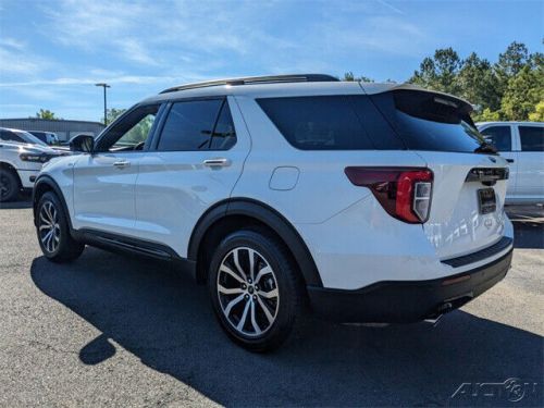 2022 ford explorer st-line