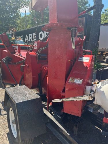 2016 morbark wood chipper m12d 89hp gasoline wood chipper