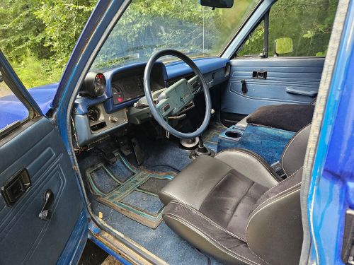 1980 toyota 1/2 ton pickup