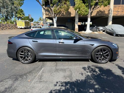 2022 tesla model s