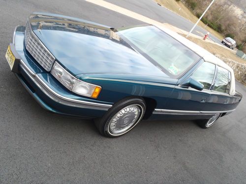 96 deville video proof near mint! 48k rare color! hear it run! no rust! garaged!