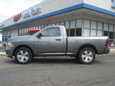 2011 dodge ram 1500 4x4 reg cab 5.7l hemi v8 auto tow pkg one owner super nice!