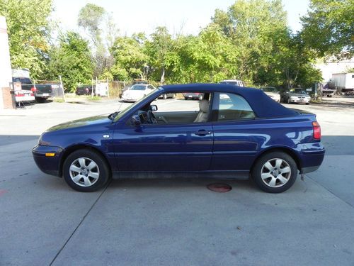 Sell used 2002 Volkswagen Cabrio GLX Convertible 2-Door 2.0L-Blue ...