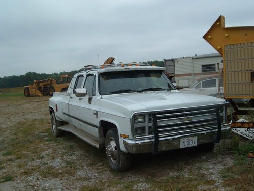 1988 chevy r30 dually