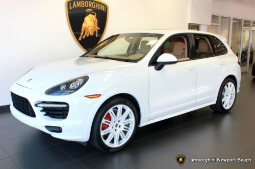 2013 porsche cayenne gts sport utility 4-door 4.8l