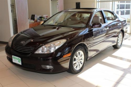 Moonroof leather wood leather steering wheel one owner clean carfax!