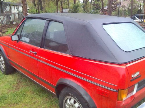 Garage find, well preserved 100% original, 2 owner car, runs great