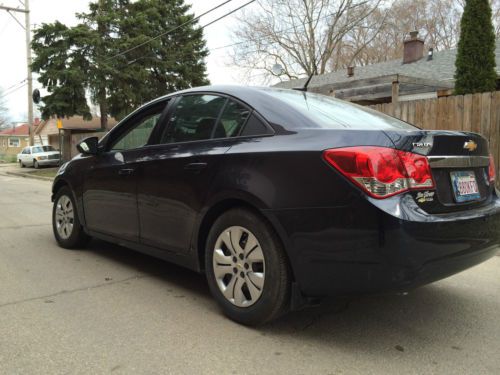 2014 chevrolet cruze , salvage,no reserve!