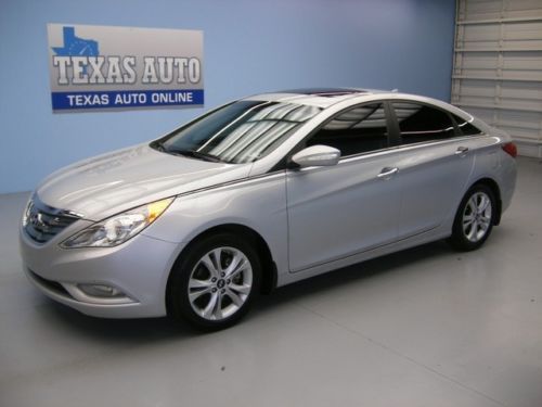 We finance!!!  2013 hyundai sonata limited roof heated leather 44k mi texas auto