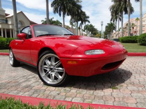 1994 mazda miata 55k original miles clean carfax automatic power windows beauty!