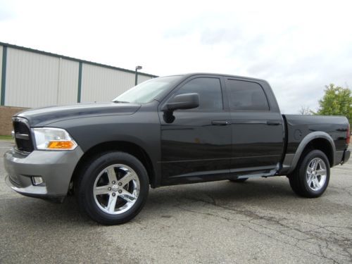 4x4 crew cab hemi v8 damaged salvage repairable