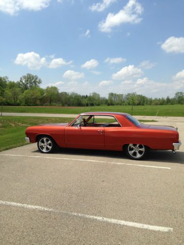 Chevelle malibu hardtop- copper 350/ muncie 4 speed