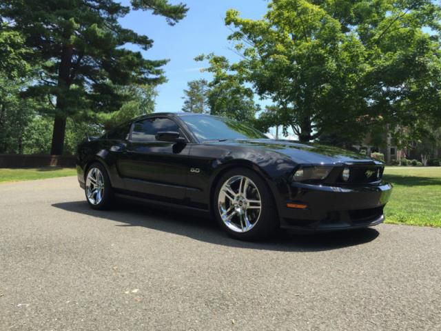 Ford: mustang gt