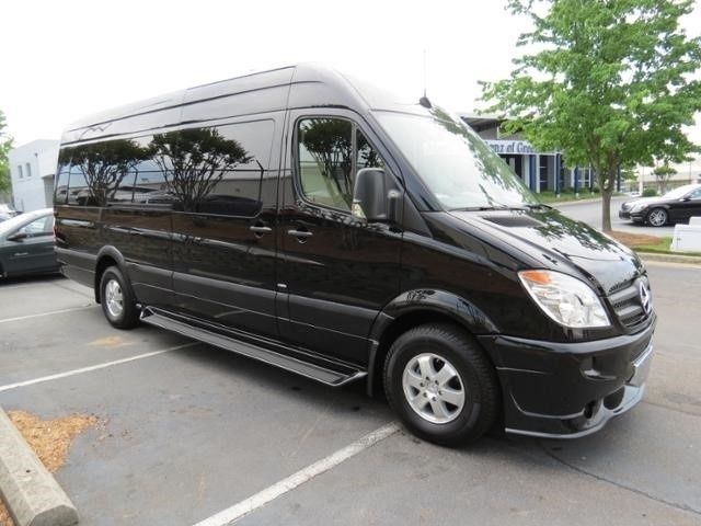 2011 mercedes-benz sprinter ground effects