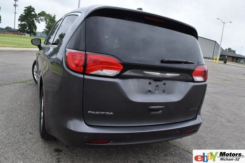 2021 chrysler voyager 3 row lx-edition(sto-n-go)