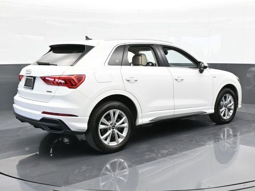 2023 audi q3 premium