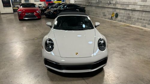 2020 porsche 911 carrera