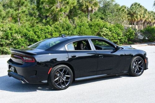 2020 dodge charger r/t rwd sedan blacktop w/customer preferred packag