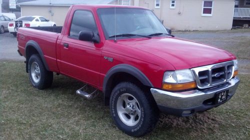 Ford ranger xlt 4x4 pickup truck