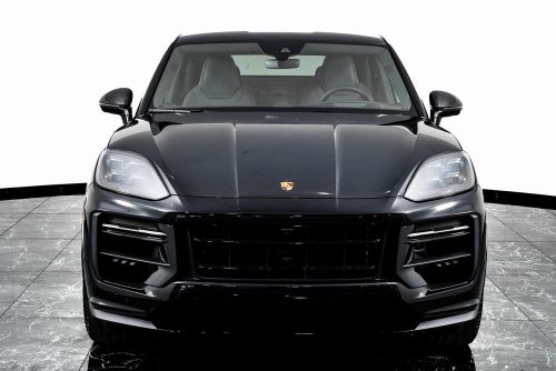 2024 porsche cayenne coupe turbo gt