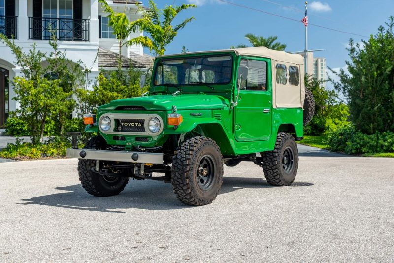 1976 toyota land cruiser fj40