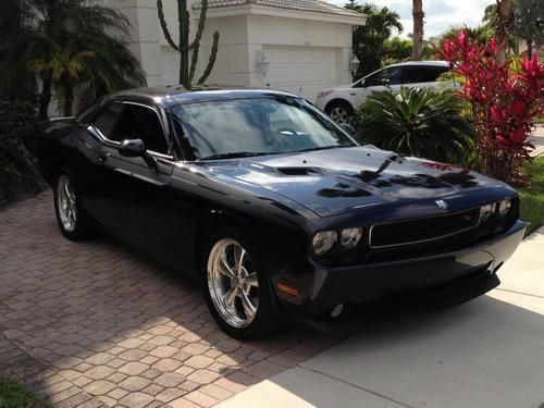 2010 dodge challenger r/t classic 5.7l hemi 6-speed 23k loaded - florida car