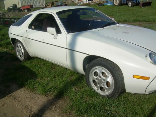 1979 porsche 928 base coupe 2-door 4.5l