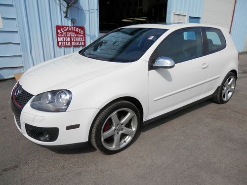 2006 volkswagon golf "new gti" 6spd w/leather 74,500 miles