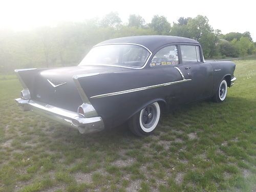 1957 chevrolet real 150 2 door sedan postcar 283, 3 deuces, 4-speed, texas car