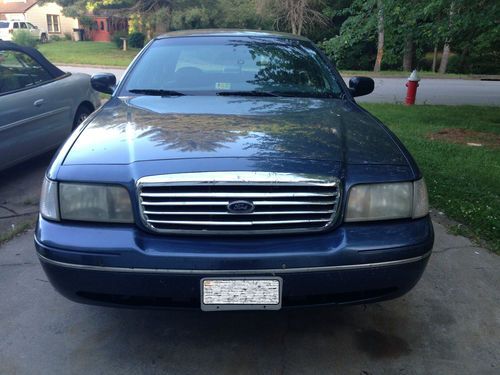 1998 ford crown victoria police interceptor sedan 4-door 4.6l