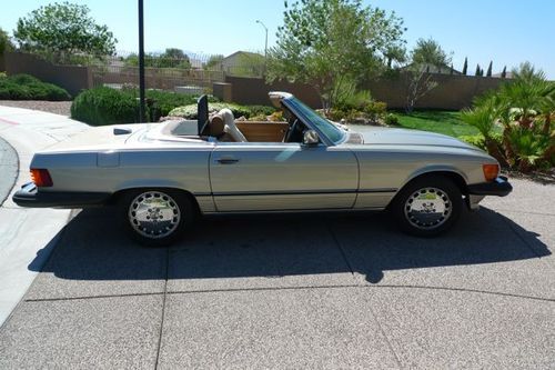 1986 mercedes 560sl convertible