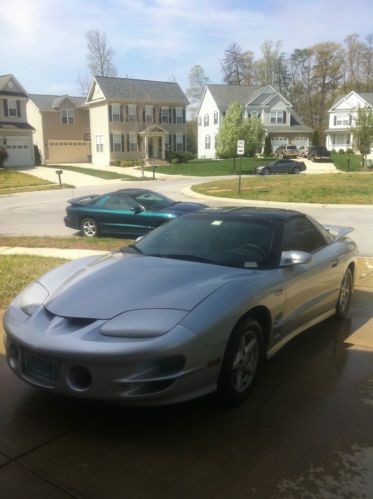 1998 pontiac firebird trans am coupe 2-door 5.7l