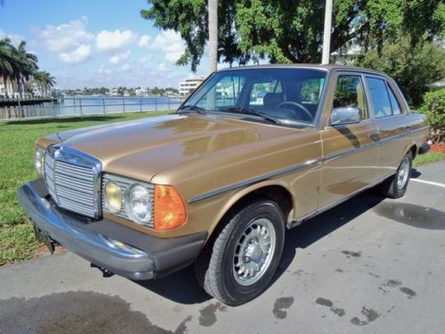 85 mercedes 300d turbo diesel*1 owner*gorgeous cond*so fresh &amp; nice*collector*fl