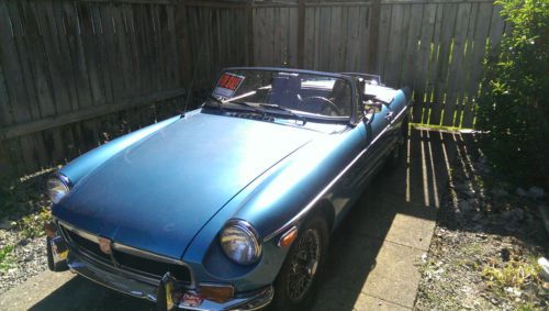 1973 mgb convertible