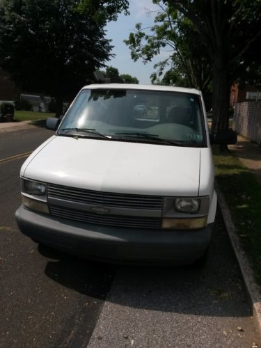 2000 chevrolet astro cargo van, excellent condition only 71k miles!!!