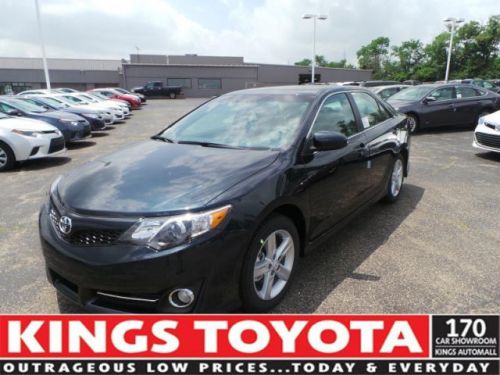 2014 toyota camry se