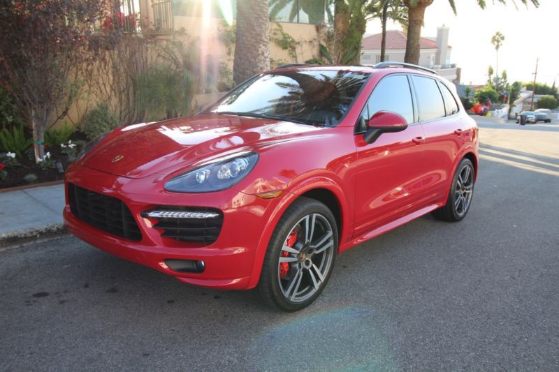 2014 porsche cayenne gts