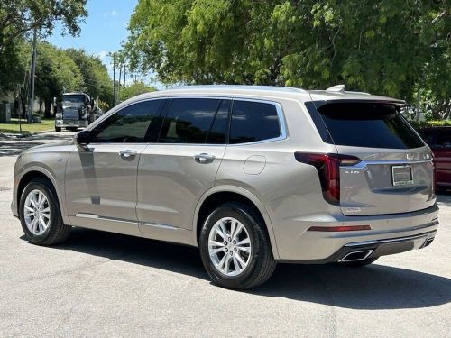 2022 cadillac xt6 luxury